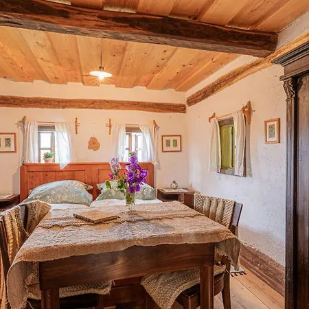 Tiny House For Two - Happy Apartment *