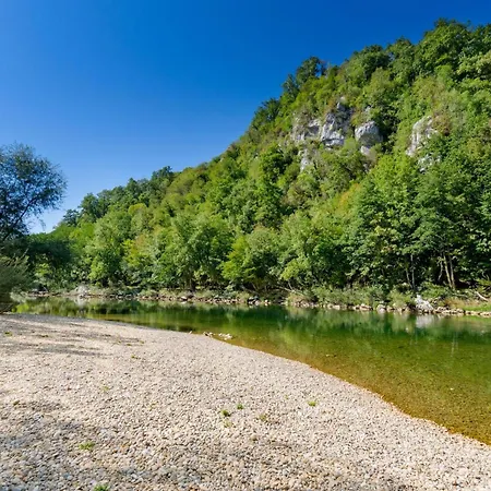 Tiny House For Two - Happy Apartment