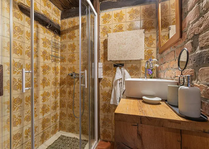 Tiny House For Two - Happy شقة